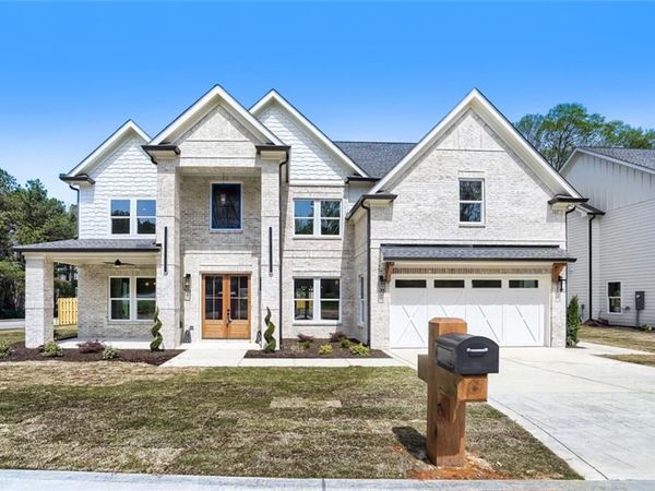 932 Cooper Road , Grayson, GA 30017