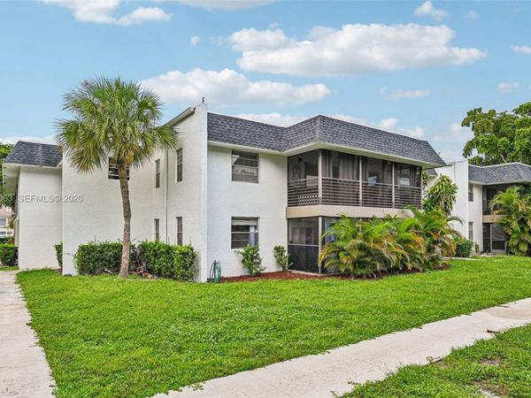 2830 Riverside Dr , Unit 103-3, Coral Springs, FL 33065