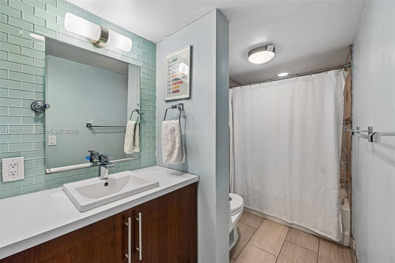 2830 Riverside Dr, Unit 103-3, Coral Springs, FL 33065 Photo