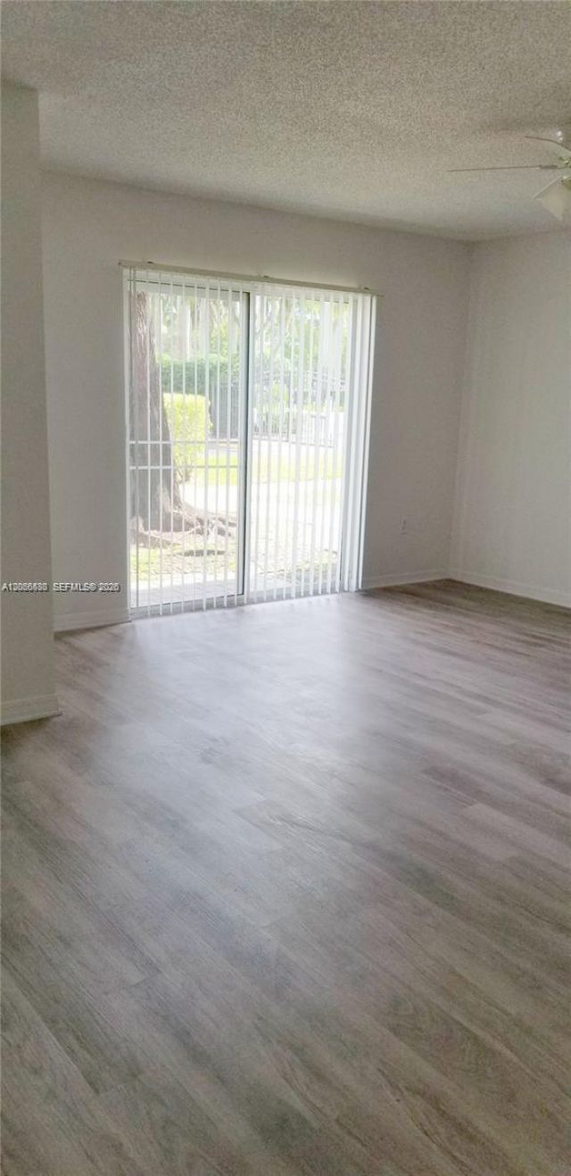 4195 N Haverhill Rd, Unit 303, West Palm Beach, FL 33417 Photo
