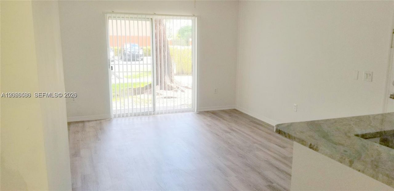 4195 N Haverhill Rd, Unit 303, West Palm Beach, FL 33417 Photo