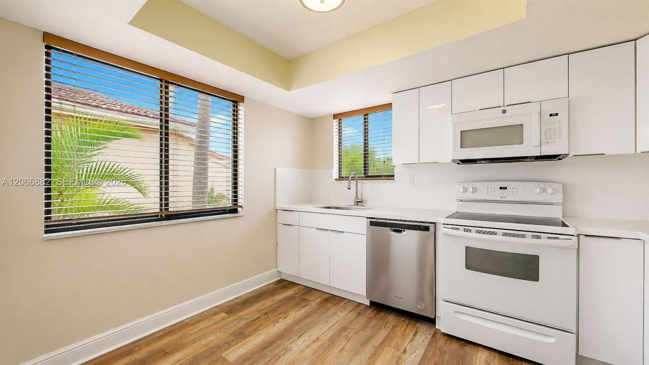 11830 SW 80th St , Unit 427, Miami, FL 33183 Photo