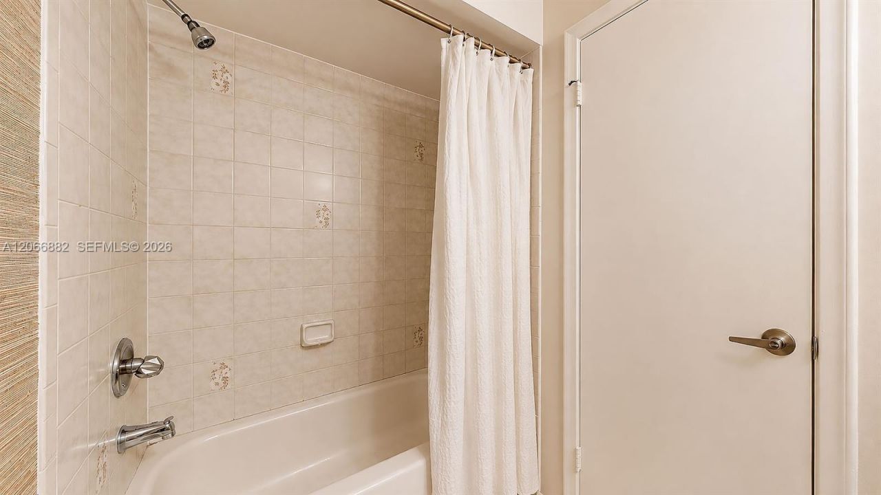 11830 SW 80th St , Unit 427, Miami, FL 33183 Photo
