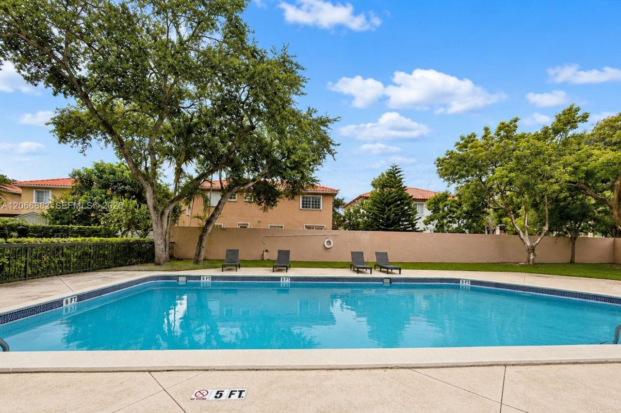 11830 SW 80th St , Unit 427, Miami, FL 33183 Photo