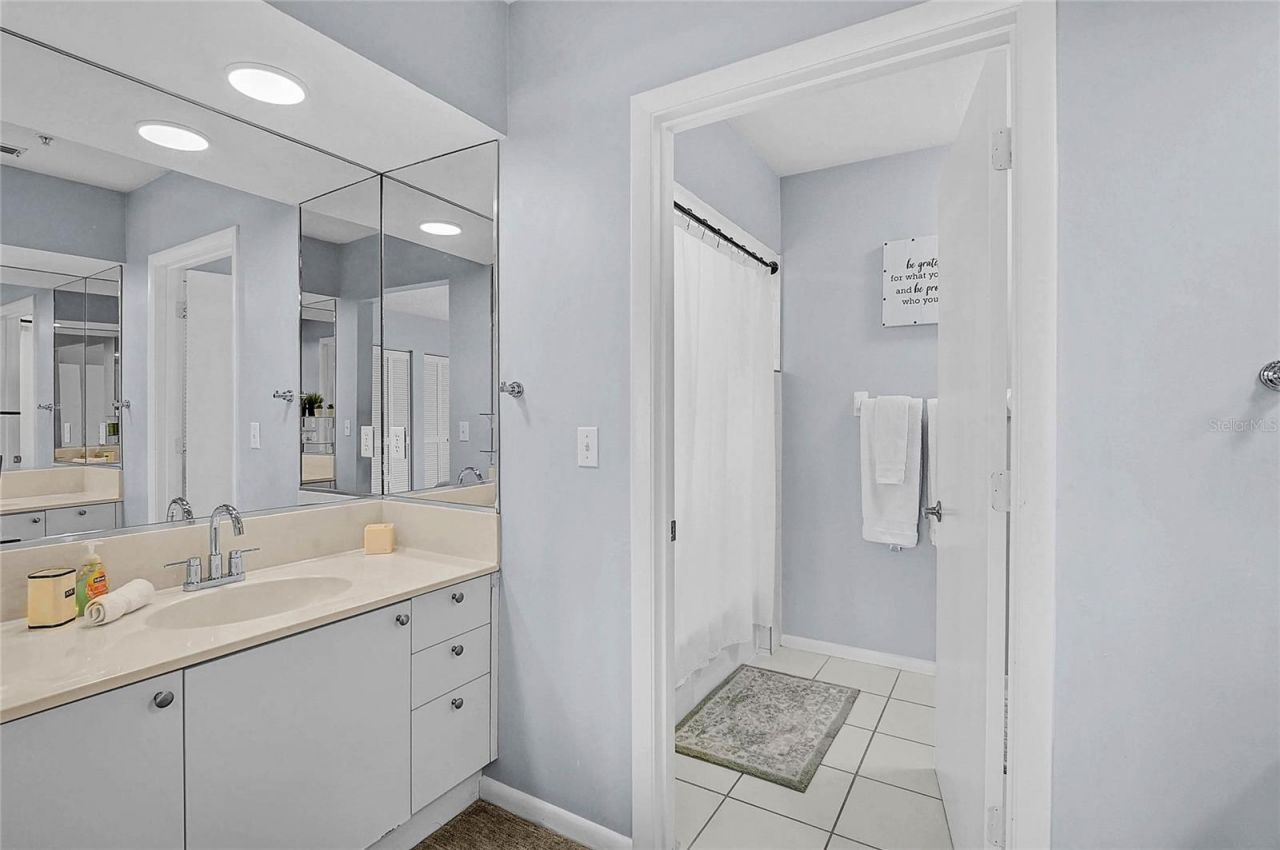 508 Forest Way, Unit 508, Longboat Key, FL 34228 Photo