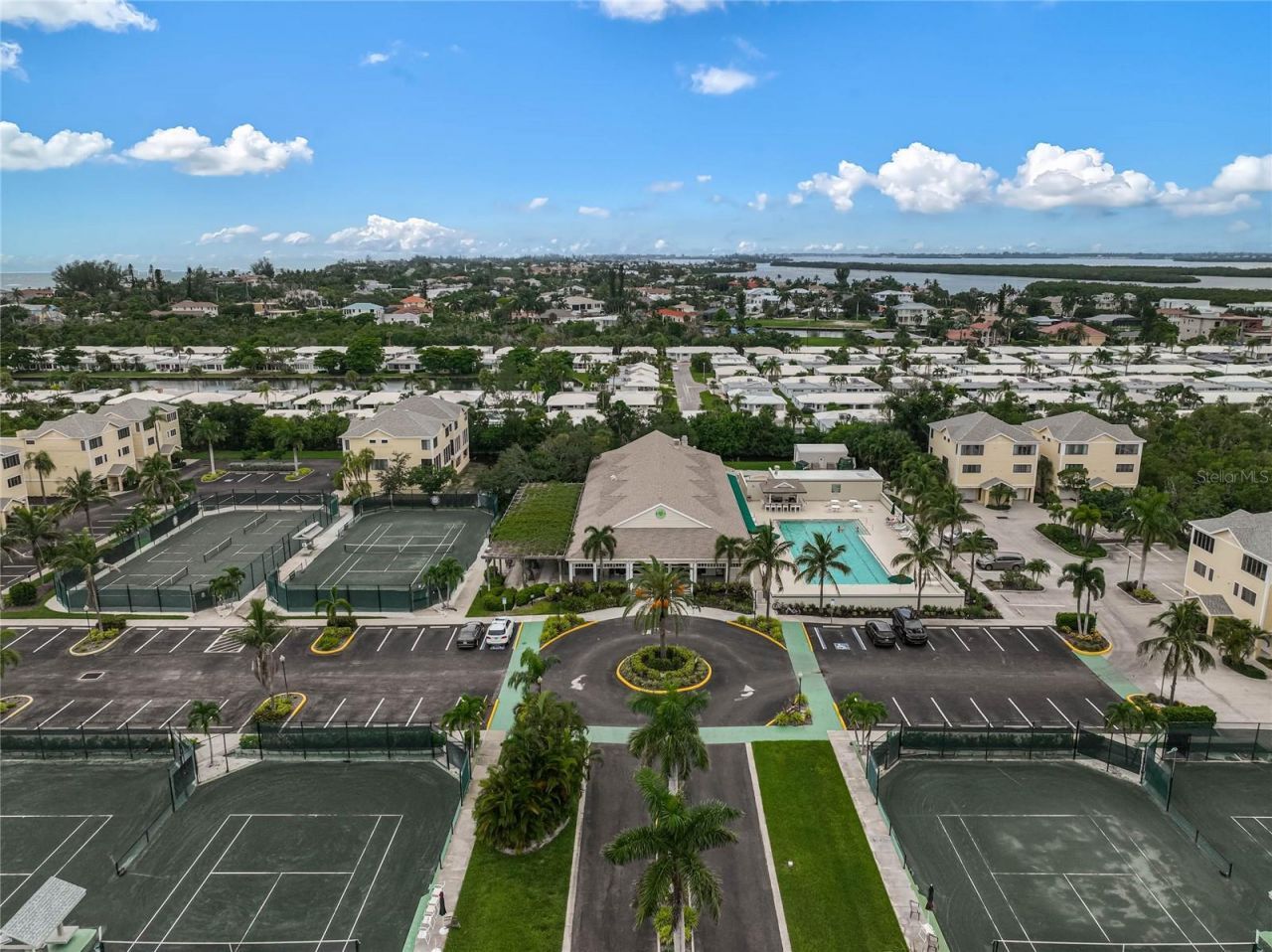 508 Forest Way, Unit 508, Longboat Key, FL 34228 Photo