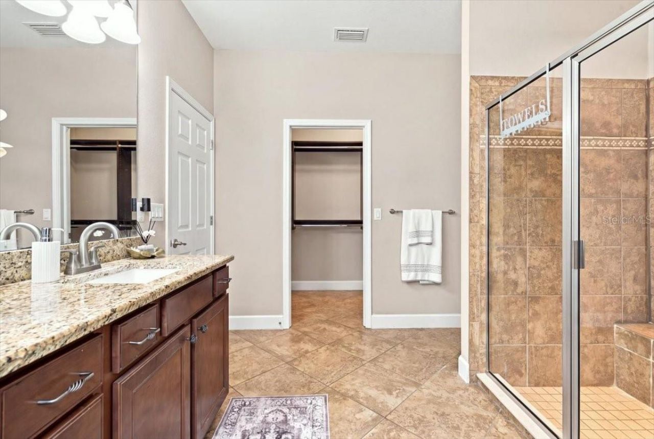 4508 Grand Lakeside Drive E, Palm Harbor, FL 34684 Photo
