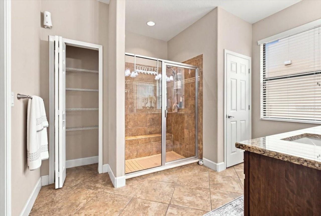 4508 Grand Lakeside Drive E, Palm Harbor, FL 34684 Photo