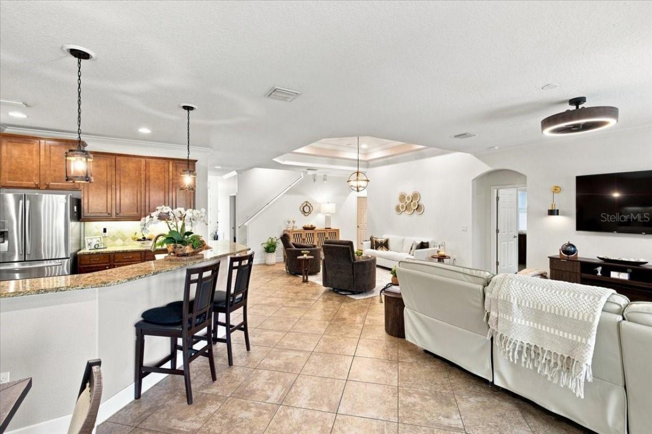 4508 Grand Lakeside Drive E, Palm Harbor, FL 34684 Photo