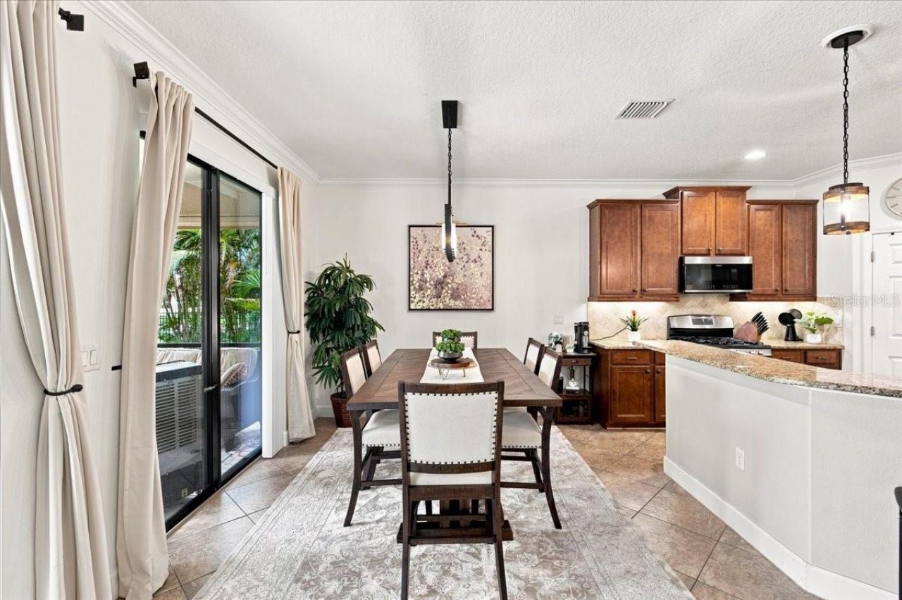 4508 Grand Lakeside Drive E, Palm Harbor, FL 34684 Photo