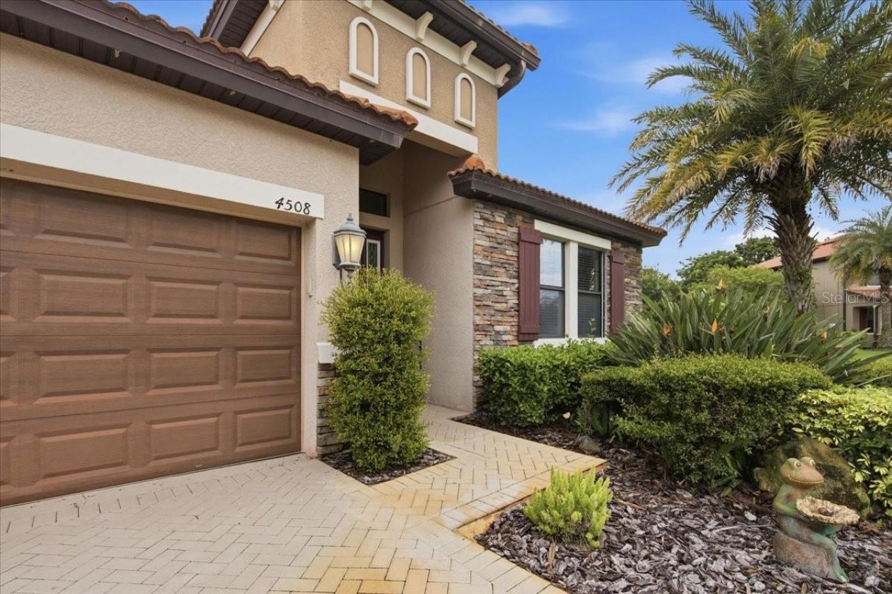 4508 Grand Lakeside Drive E, Palm Harbor, FL 34684 Photo