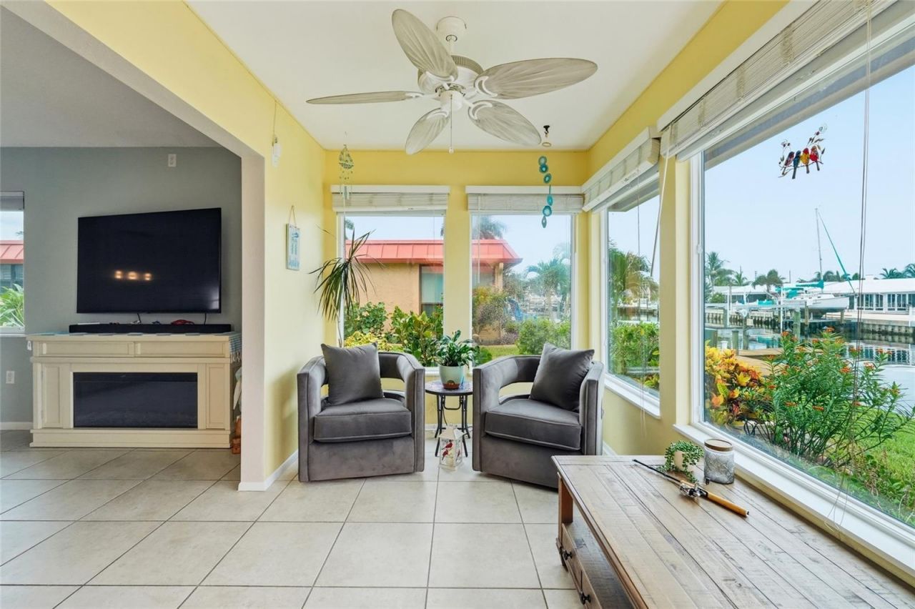 3844 Catalina Drive, Unit 3844, Bradenton, FL 34210 Photo