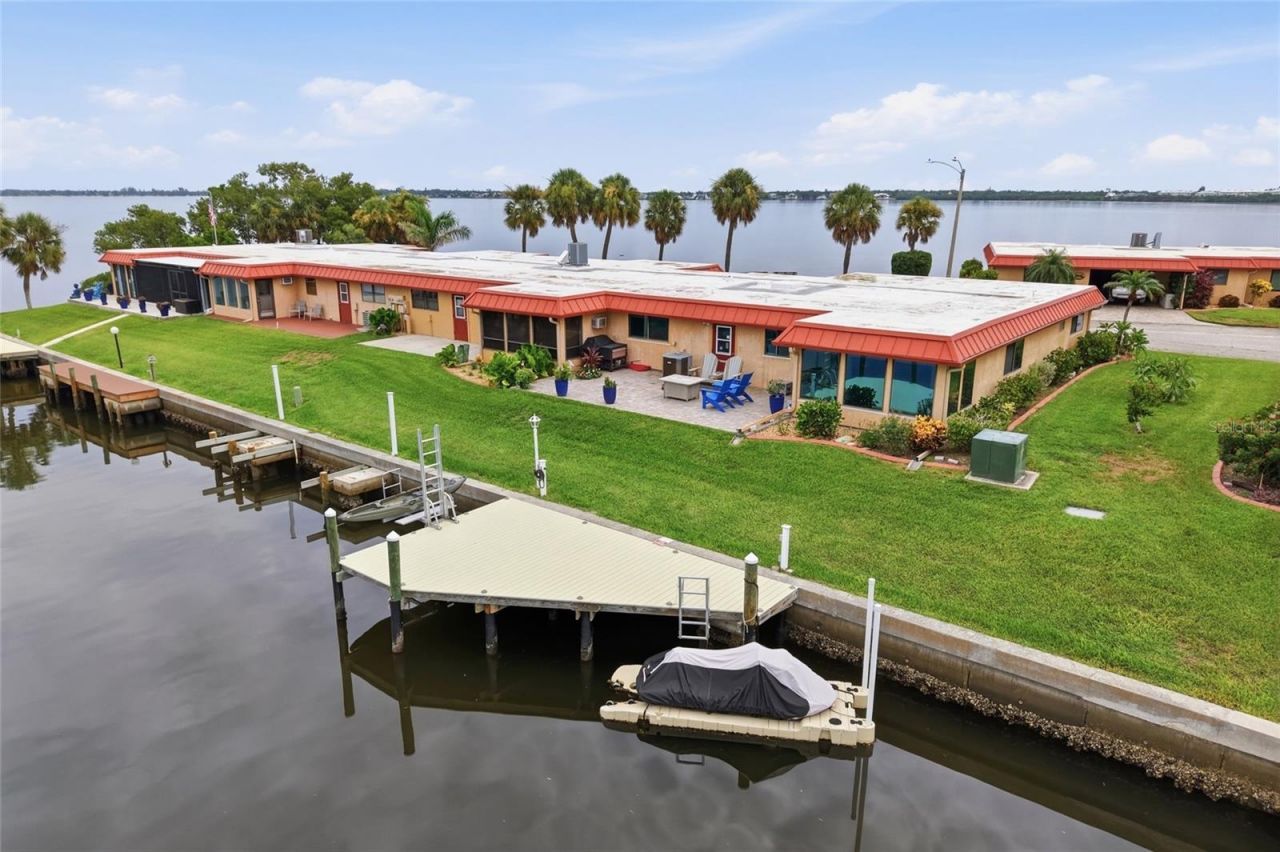 3844 Catalina Drive, Unit 3844, Bradenton, FL 34210 Photo