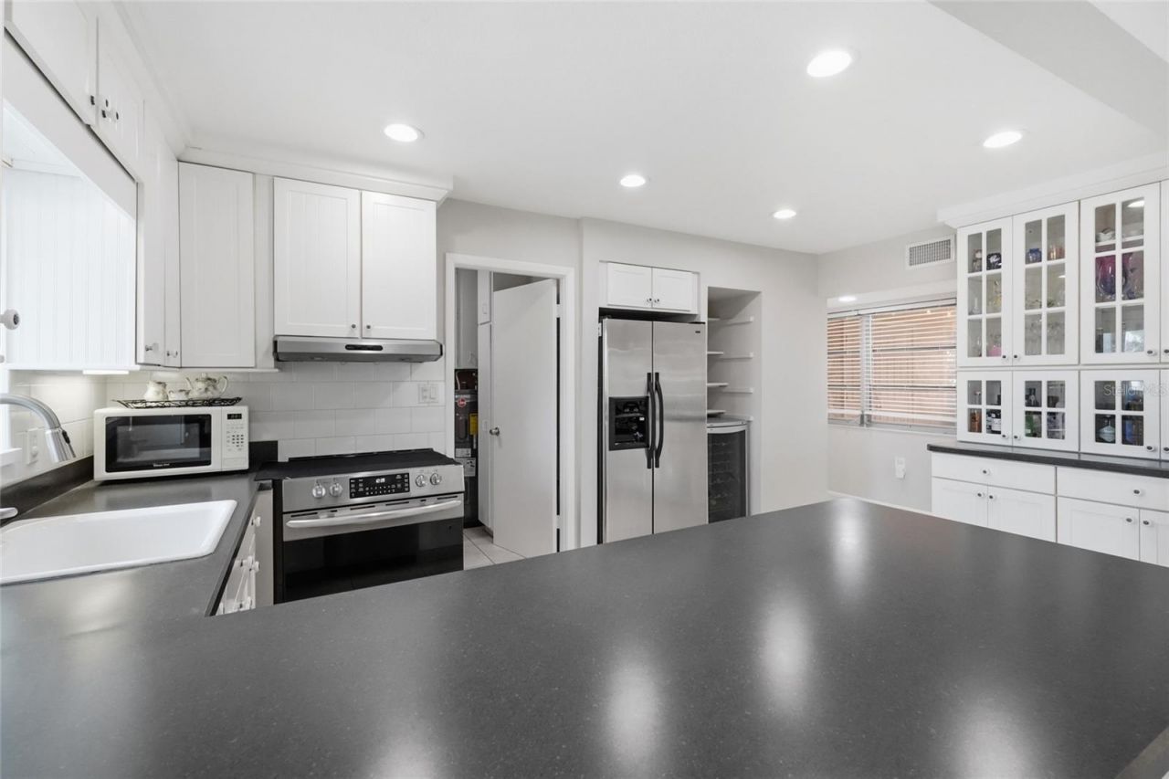 3844 Catalina Drive, Unit 3844, Bradenton, FL 34210 Photo