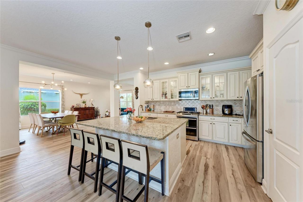 12051 Forest Park Circle, Bradenton, FL 34211 Photo