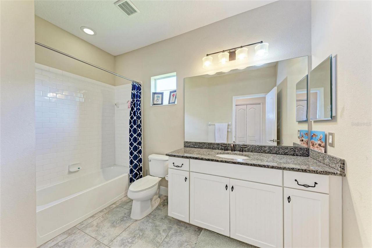 12051 Forest Park Circle, Bradenton, FL 34211 Photo