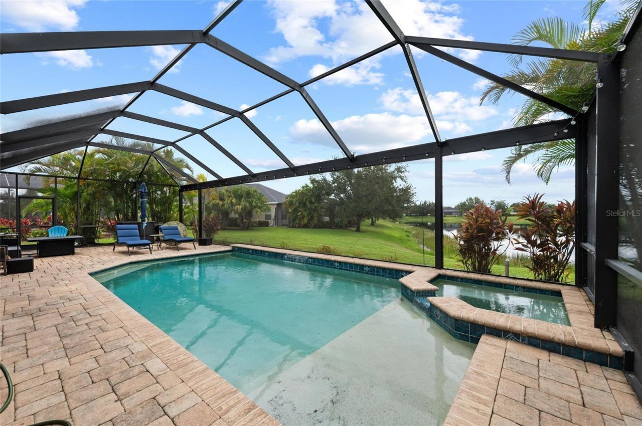 12051 Forest Park Circle, Bradenton, FL 34211 Photo