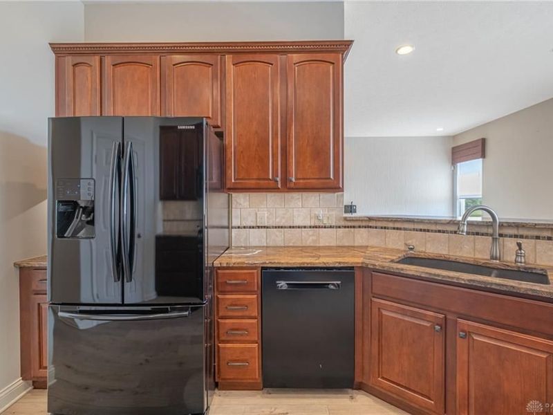 10138 Benham Drive, Washington Township, OH 45458 Photo 14