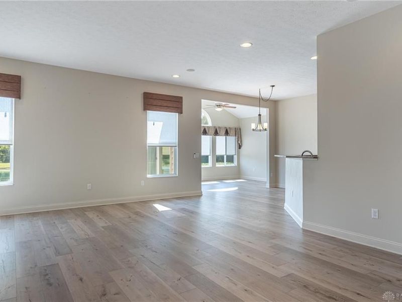 10138 Benham Drive, Washington Township, OH 45458 Photo 7