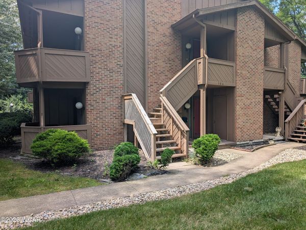 164 Hartford Court, Lima, OH 45805