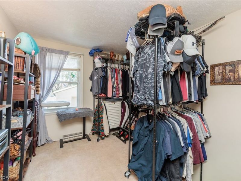 1404 Kendale Drive , Akron, OH 44314 Photo 30