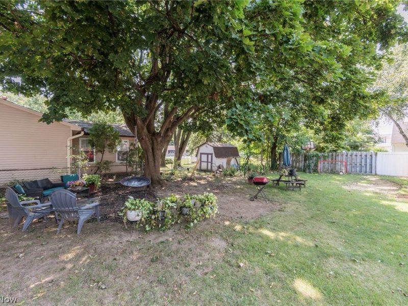 1404 Kendale Drive , Akron, OH 44314 Photo 4