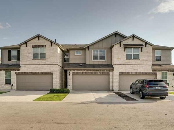 505 Pearly Eye DR, Unit B, Pflugerville, TX 78660