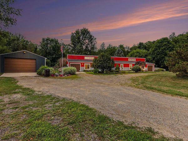 378 124th Avenue, Shelbyville, MI 49344