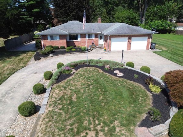 5029 Pawnee Road, Toledo, OH 43613