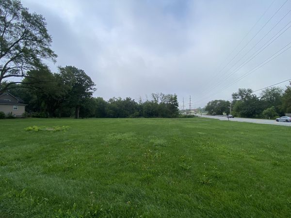 10003 Merrillville Road , Crown Point, IN 46307