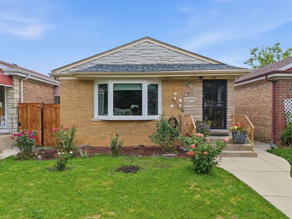 2503 N Menard Avenue , Chicago, IL 60639