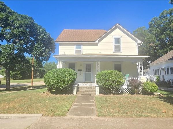 1101 N Pennsylvania Avenue, Independence, KS 67301