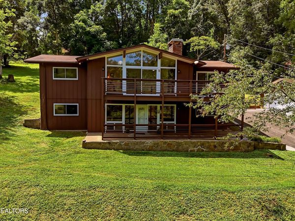3941 Guinn Rd, Knoxville, TN 37931