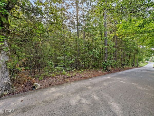 12706 Cranfield Rd, Birchwood, TN 37308
