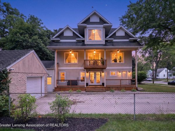 1330 N Adams Street, Owosso, MI 48867