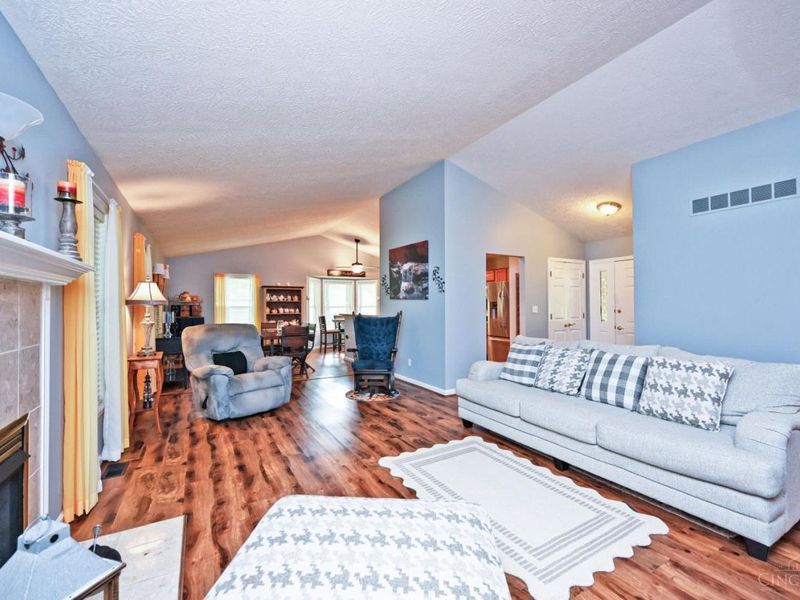 2020 Cristata Court, Amelia, OH 45102 Photo 11