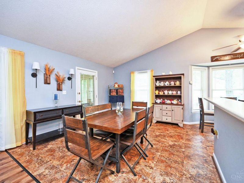 2020 Cristata Court, Amelia, OH 45102 Photo 15