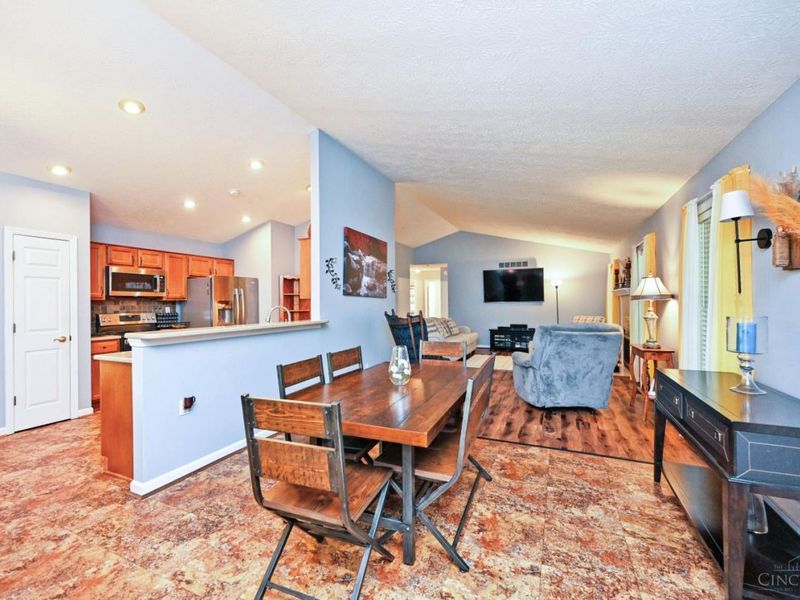 2020 Cristata Court, Amelia, OH 45102 Photo 16