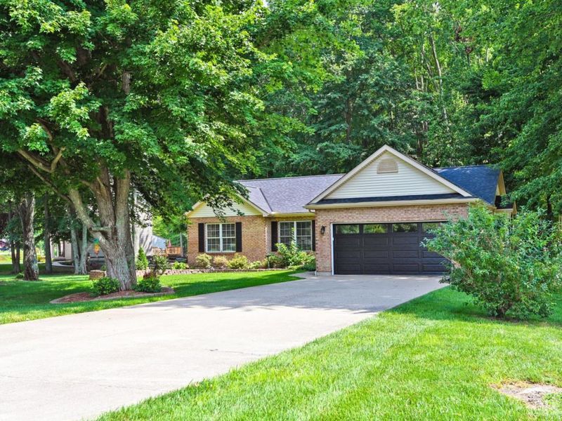 2020 Cristata Court, Amelia, OH 45102 Photo 4