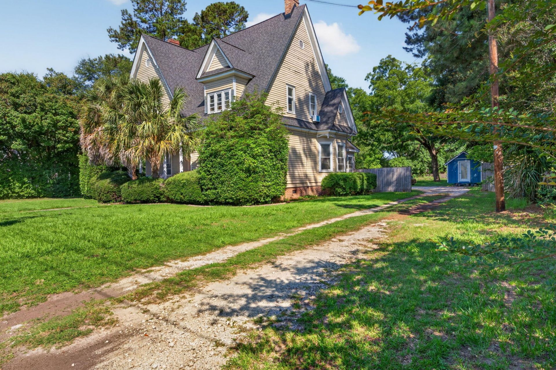 650 Hampton Street Photo 2