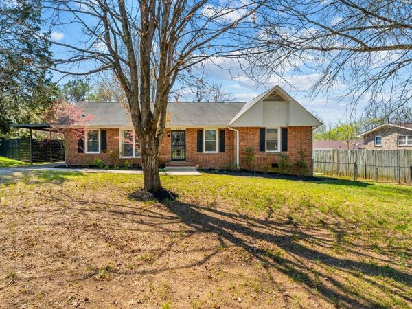 604 Highland View Ct , Hermitage, TN 37076
