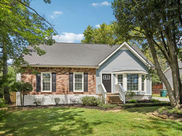325 Sunny Acre Dr , Mount Juliet, TN 37122