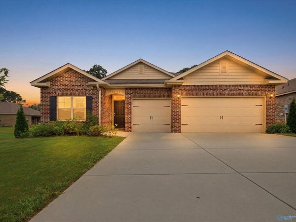 14207 Leadenhall Lane, Athens, AL 35613