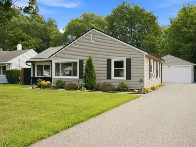 145 Hawthorne Drive, Painesville Township, OH 44077 Photo 5