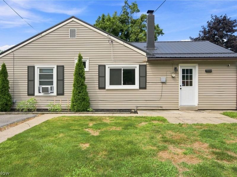 145 Hawthorne Drive, Painesville Township, OH 44077 Photo 6