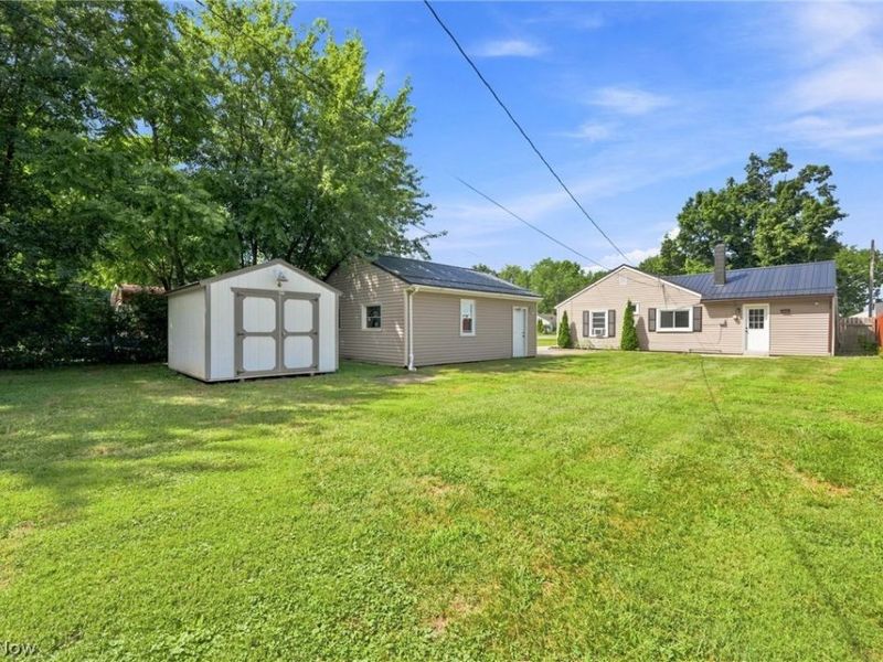 145 Hawthorne Drive, Painesville Township, OH 44077 Photo 8