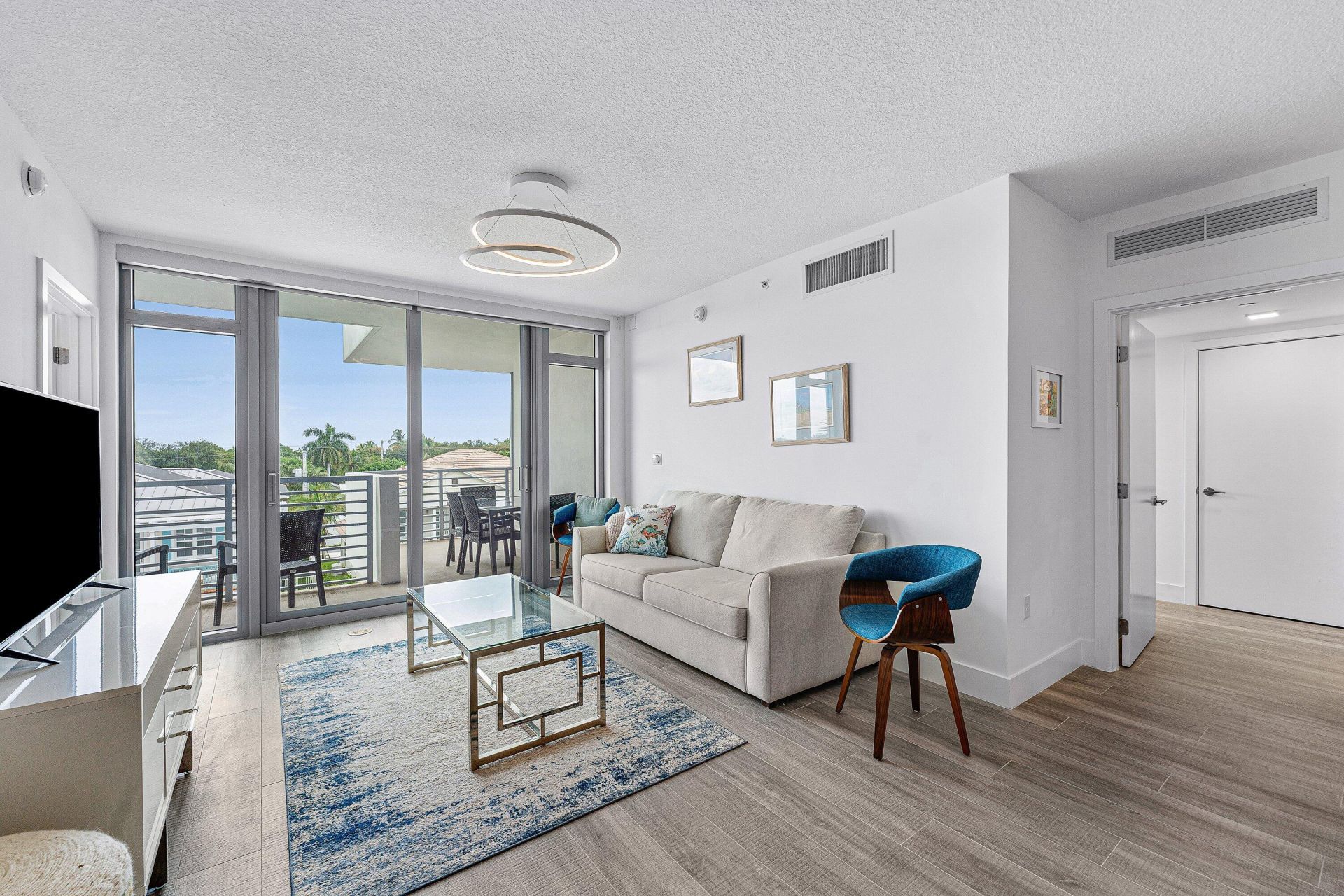 111 SE 1st Avenue, Unit 406, Delray Beach, FL 33444 Photo