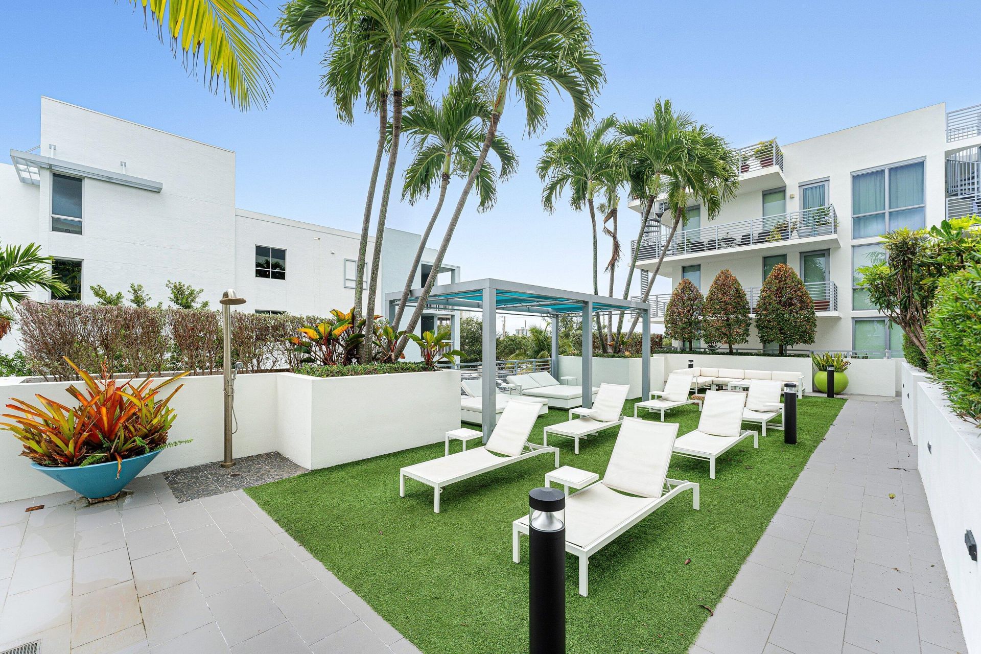 111 SE 1st Avenue, Unit 406, Delray Beach, FL 33444 Photo