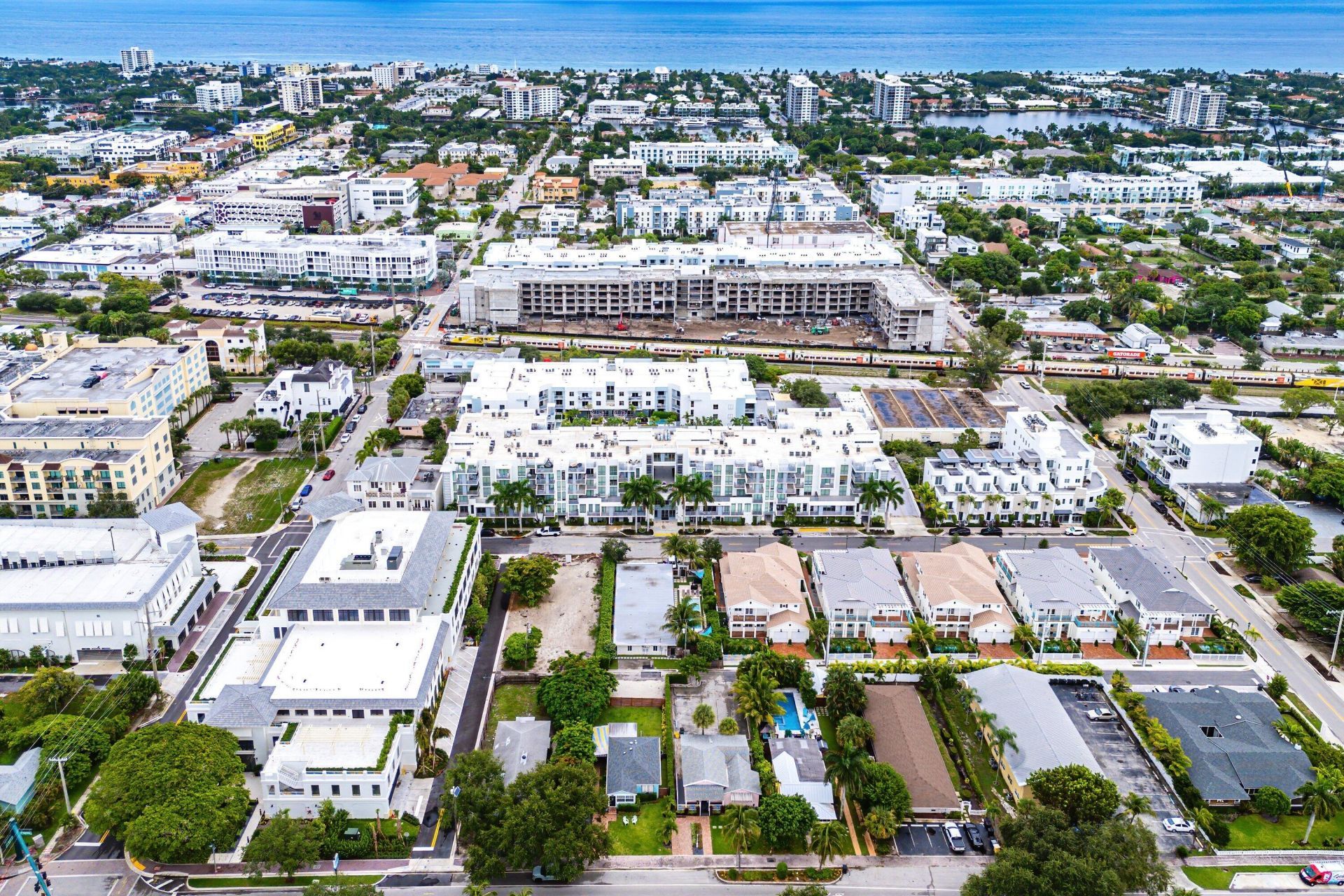 111 SE 1st Avenue, Unit 406, Delray Beach, FL 33444 Photo