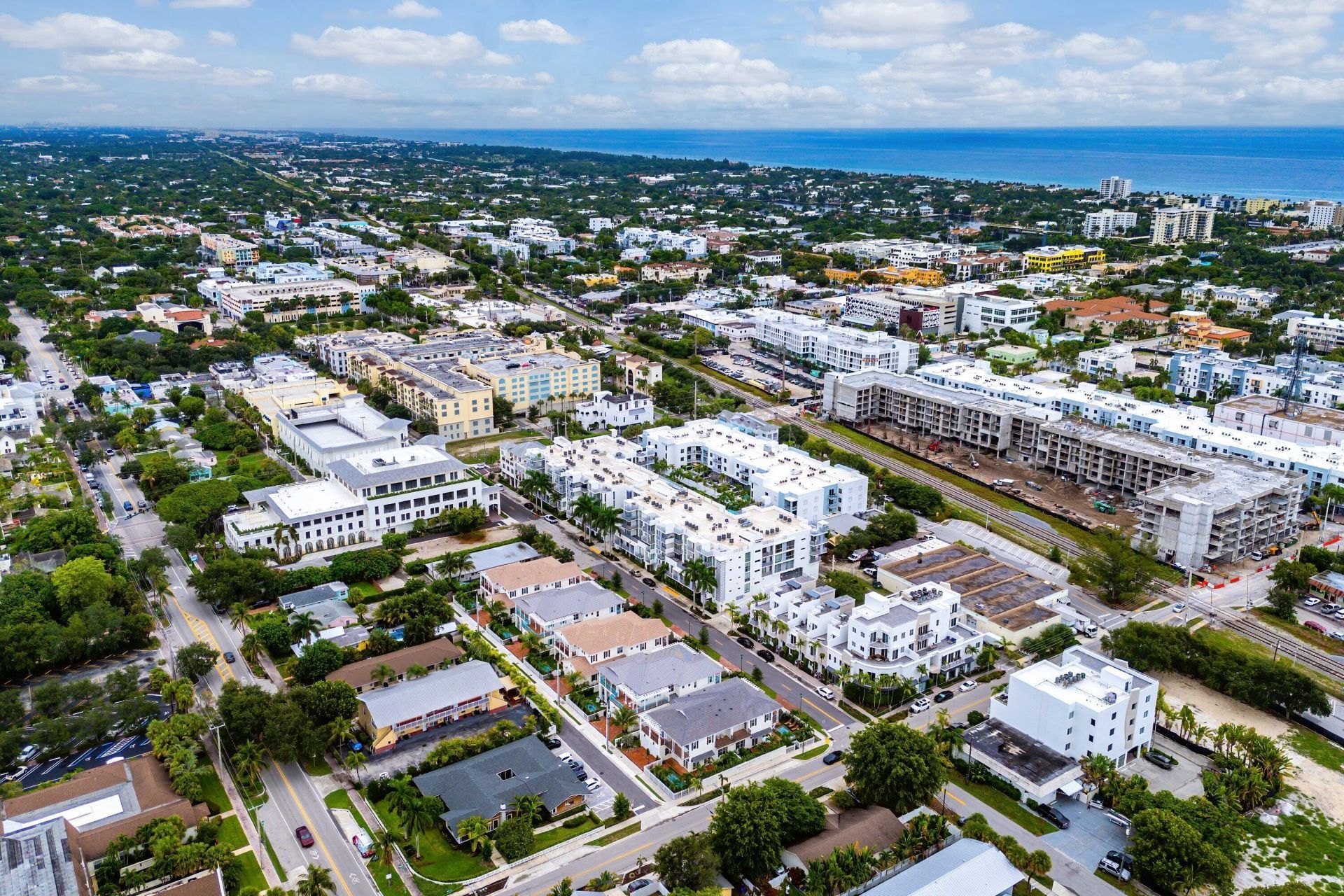 111 SE 1st Avenue, Unit 406, Delray Beach, FL 33444 Photo